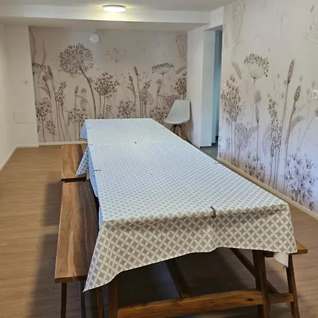 Gruppenhaus Graechbiel Grächen