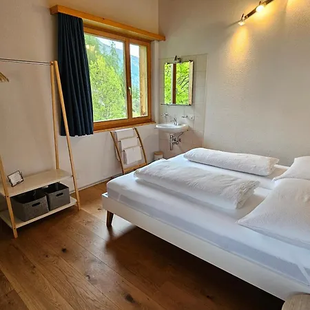 Feriehus Gruppenhaus Graechbiel Grächen